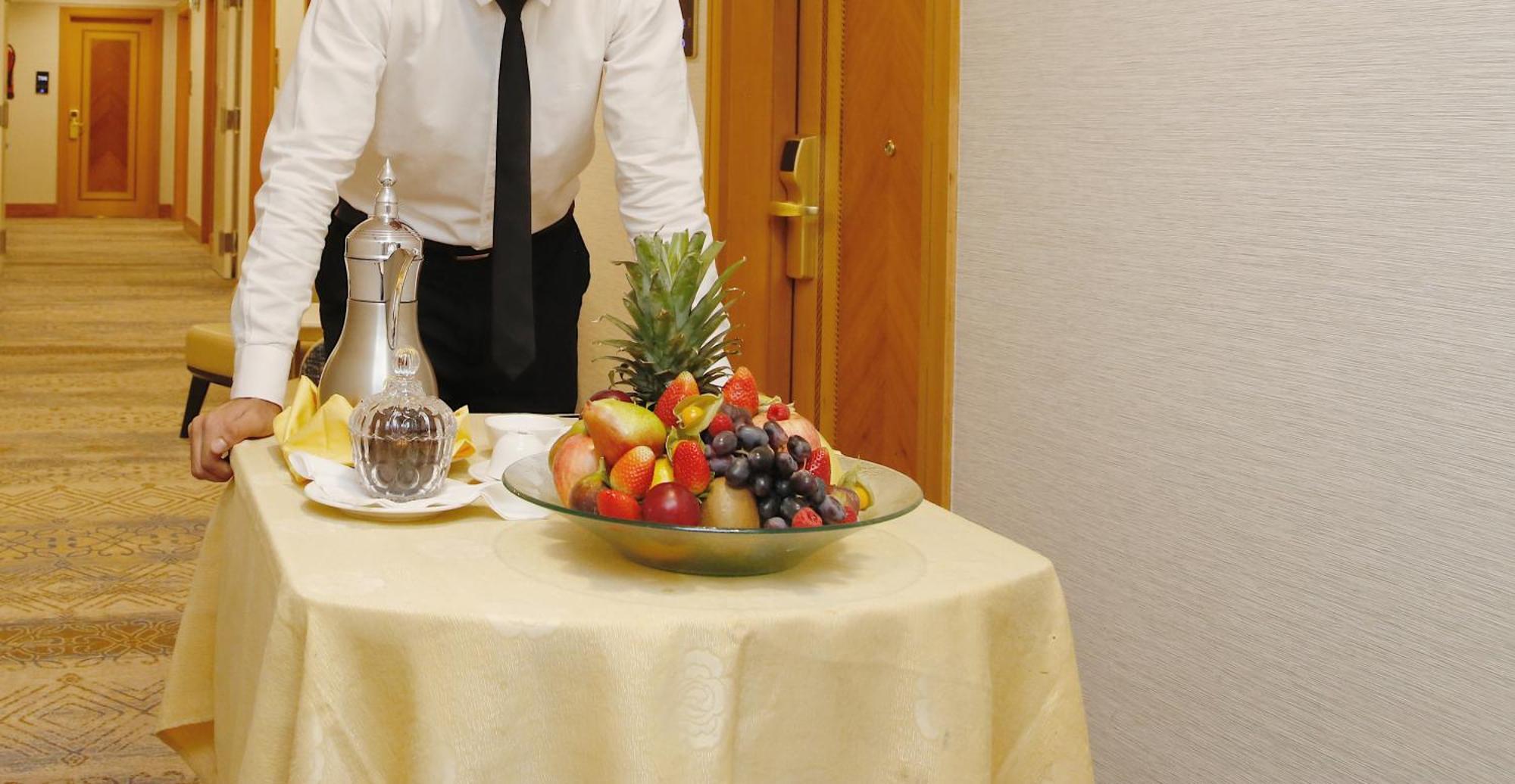 Maden Alrawda Medina Exterior foto Room service