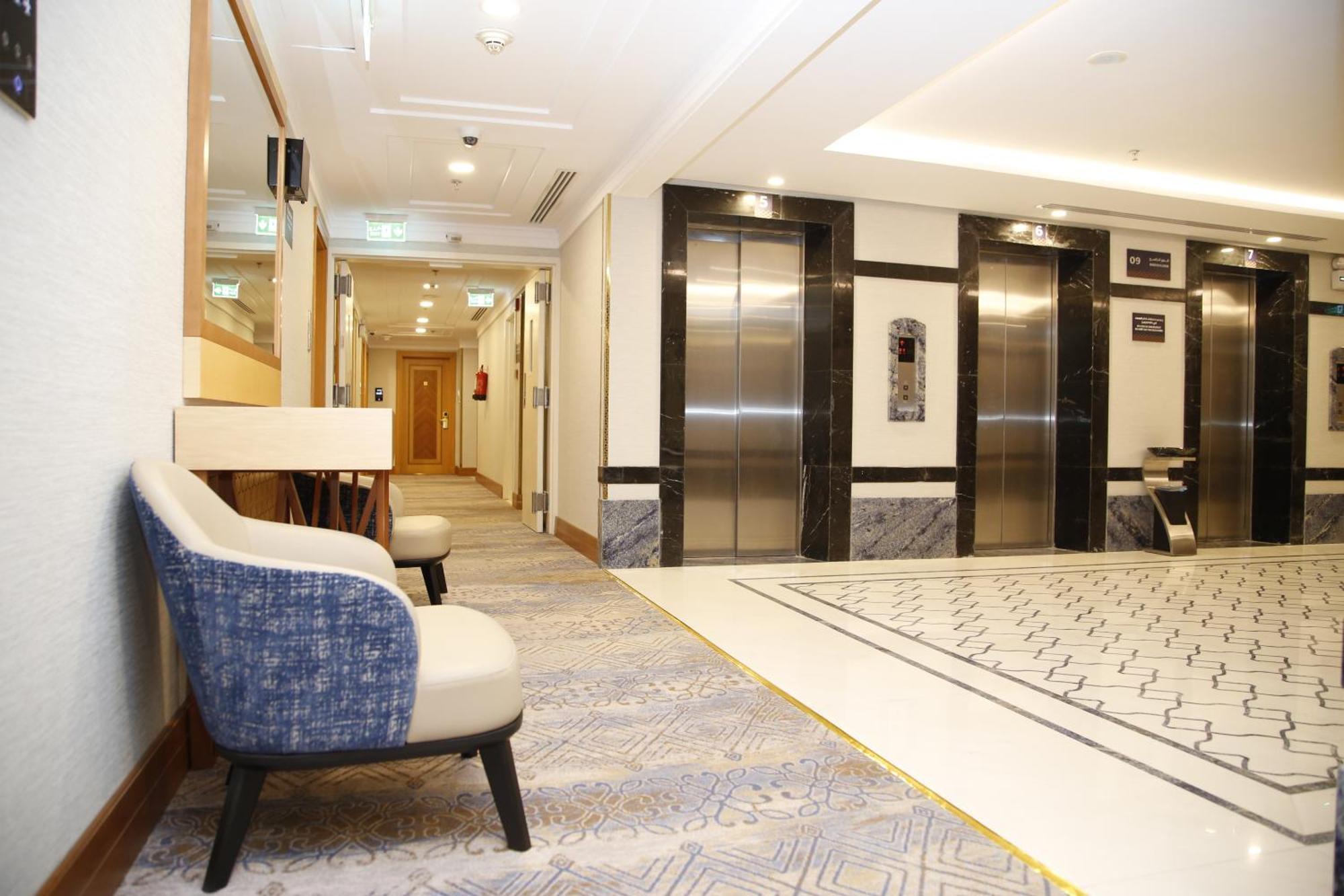 Maden Alrawda Medina Exterior foto The elevators at the 10th floor